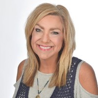 Susanne Traweek