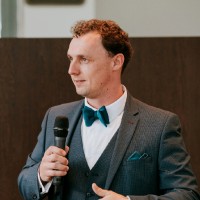 Sebastian R