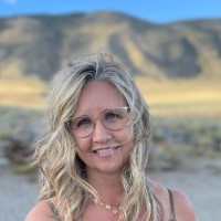 Dawn Dixon
