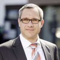 Henning Schmidt