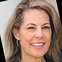 Gina Roth