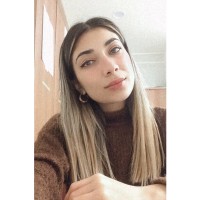 Özlem Batur