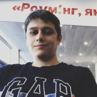 Тимур Худиев