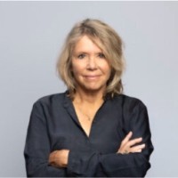 Sandra Den Hamer