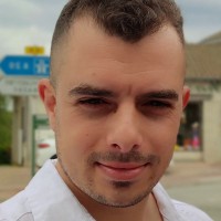 Enzo R.