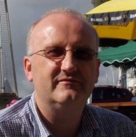 Nigel Hoyle
