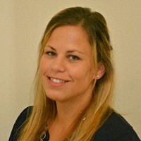 Jennifer Stowe