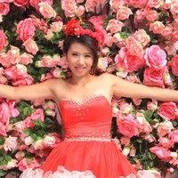 Carrie Wong