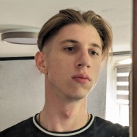 Денис Авчерухов