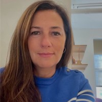 Anne Bobroff