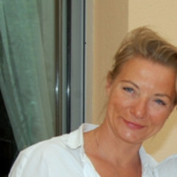 Valérie Noiret