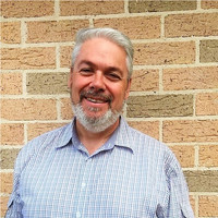 Alan Holmes