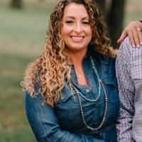 Lorinda Calvert