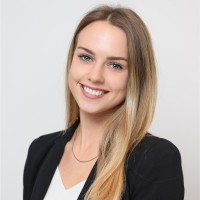 Elīza Stražinska