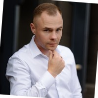 Богдан Белогур