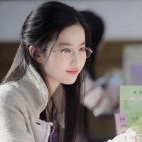 李能静