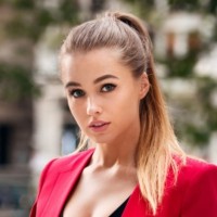 Jennifer Thomas