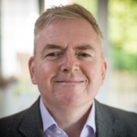 Alastair McGowan