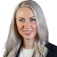 Alina Nenko, Cpa In Canada