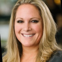 Robyn Colvin, Phr