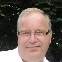 Hans Van Den Broek