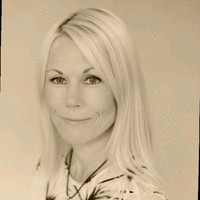 Lotta Engström