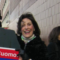 Stephanie Low