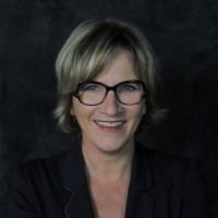 Isabelle Carré