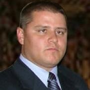 CARLOS FERNANDO TORRES VELÁSQUEZ