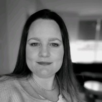 Annette Van Wel