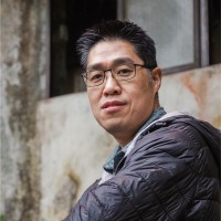 Thomas Lau