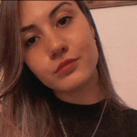 Camila Lazaro