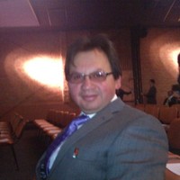 alex castellanos