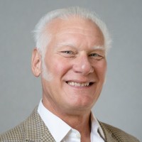 Richard J Kana