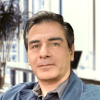 Turaj Farsi