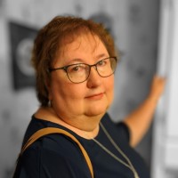 Laura Burgess