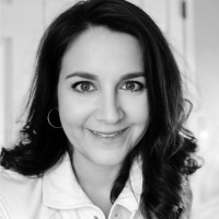 • Christina Kolmus