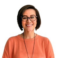 Lina C.