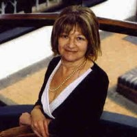 Louise Richards