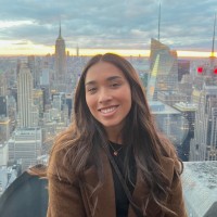 Caitlin De Cruz