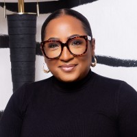 Dominique Lewis