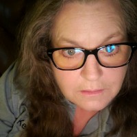 Kelley Holcomb