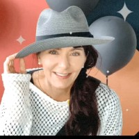 Lisa Dara S