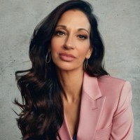 Jennifer R.