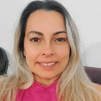 Roberta Azevedo