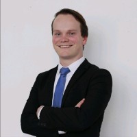 Max Van Dooren