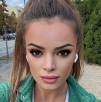 Arjana Gashi