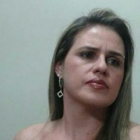 Núbia Regina Moraes Santos