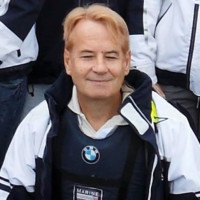 Dr. Marc Messerschmidt