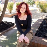 Zoe Farren